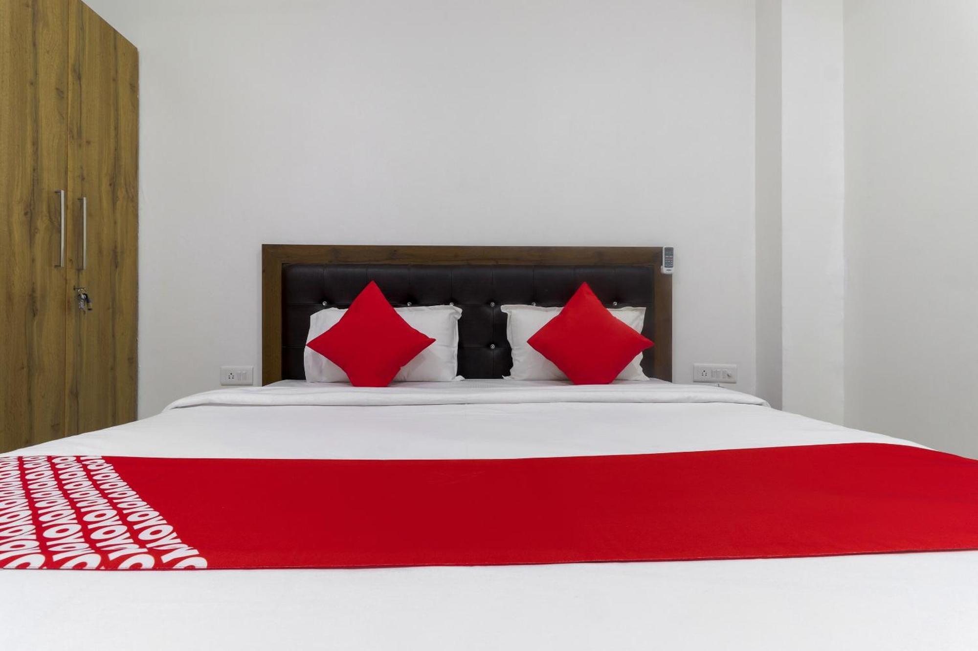 Hotel O Vrindavan Inn Near Lulu Mall Bijnaur Kültér fotó