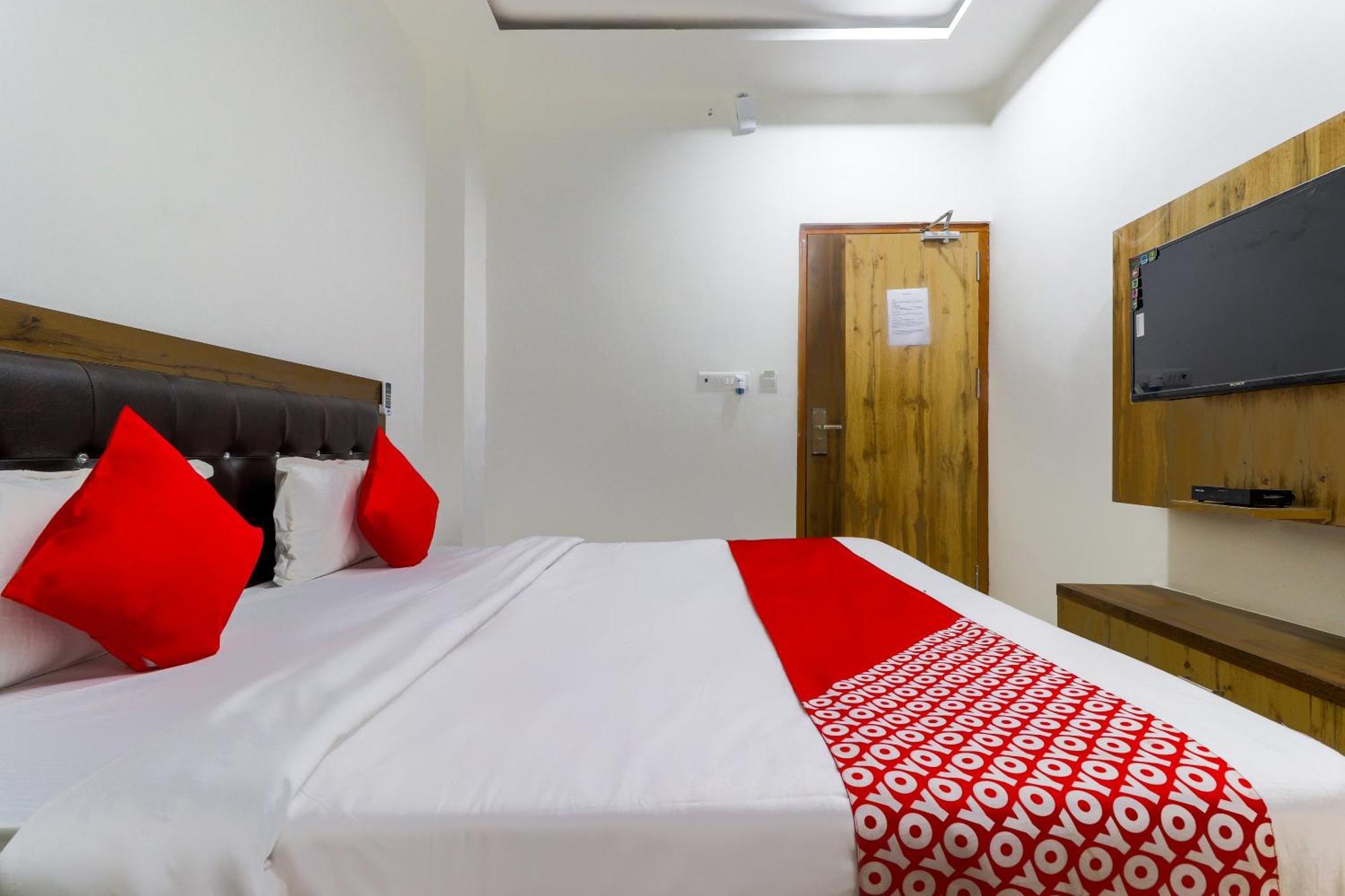 Hotel O Vrindavan Inn Near Lulu Mall Bijnaur Kültér fotó