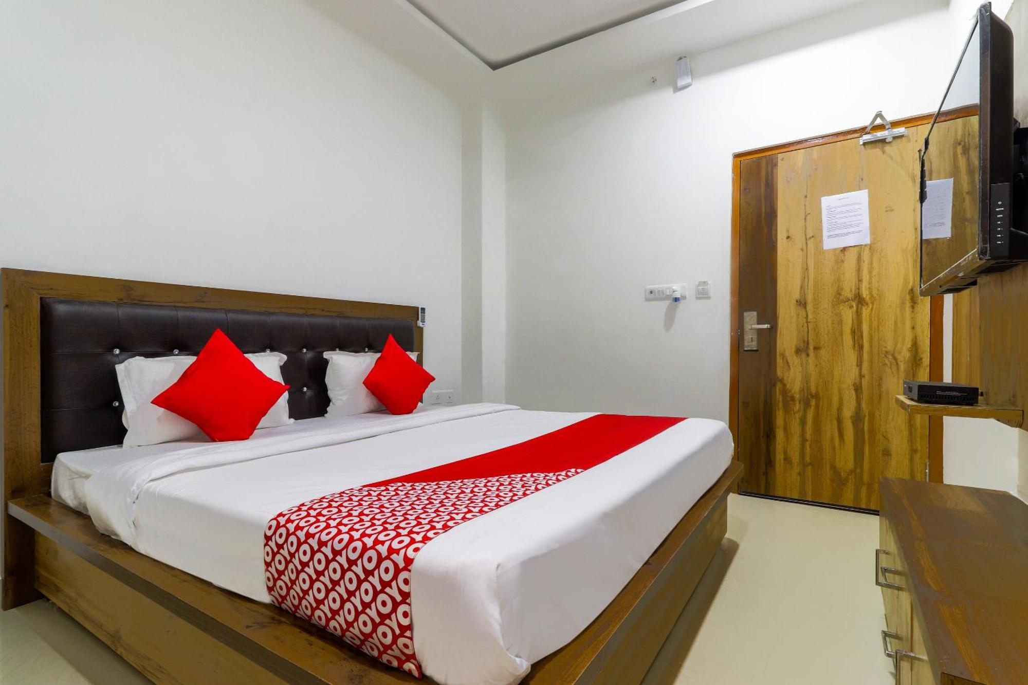 Hotel O Vrindavan Inn Near Lulu Mall Bijnaur Kültér fotó